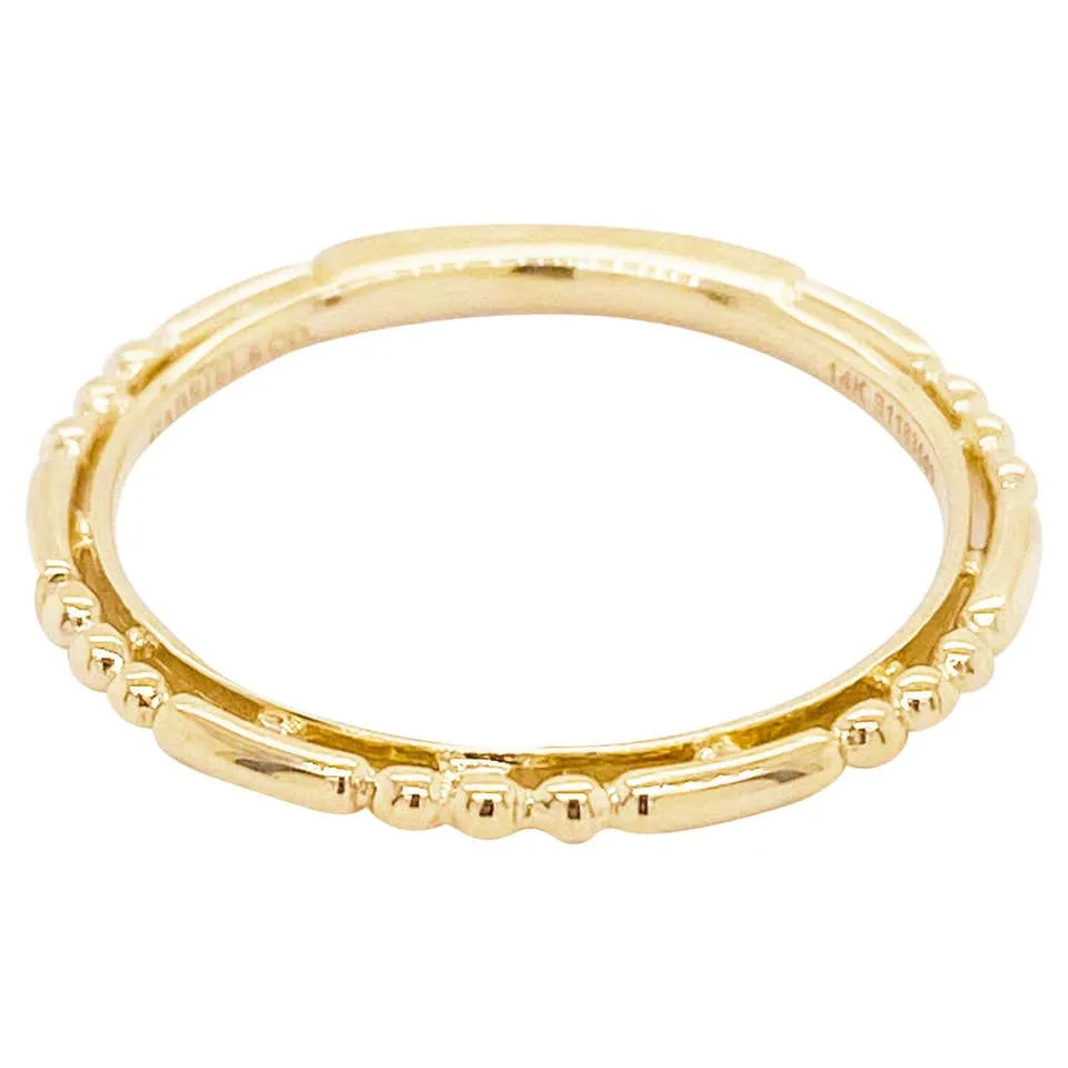 Gold Ball and Bar Station Ring Band