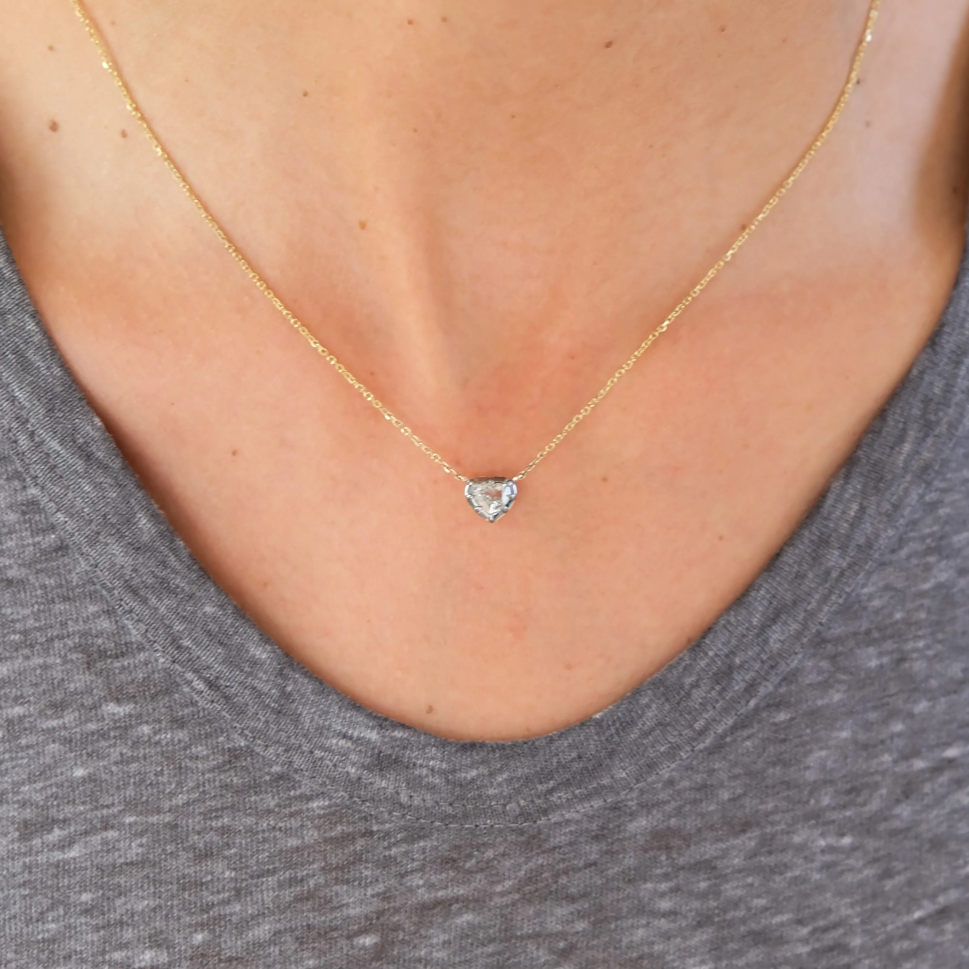 Heart collet necklace