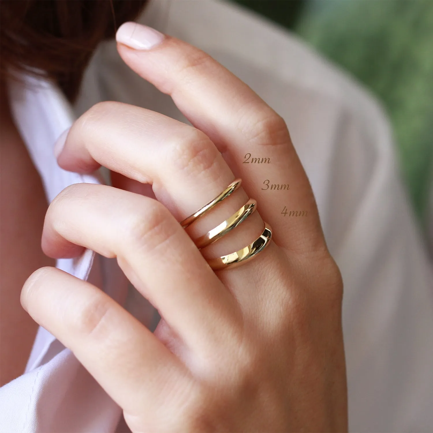 Jodie Gold Wedding Band - 4mm