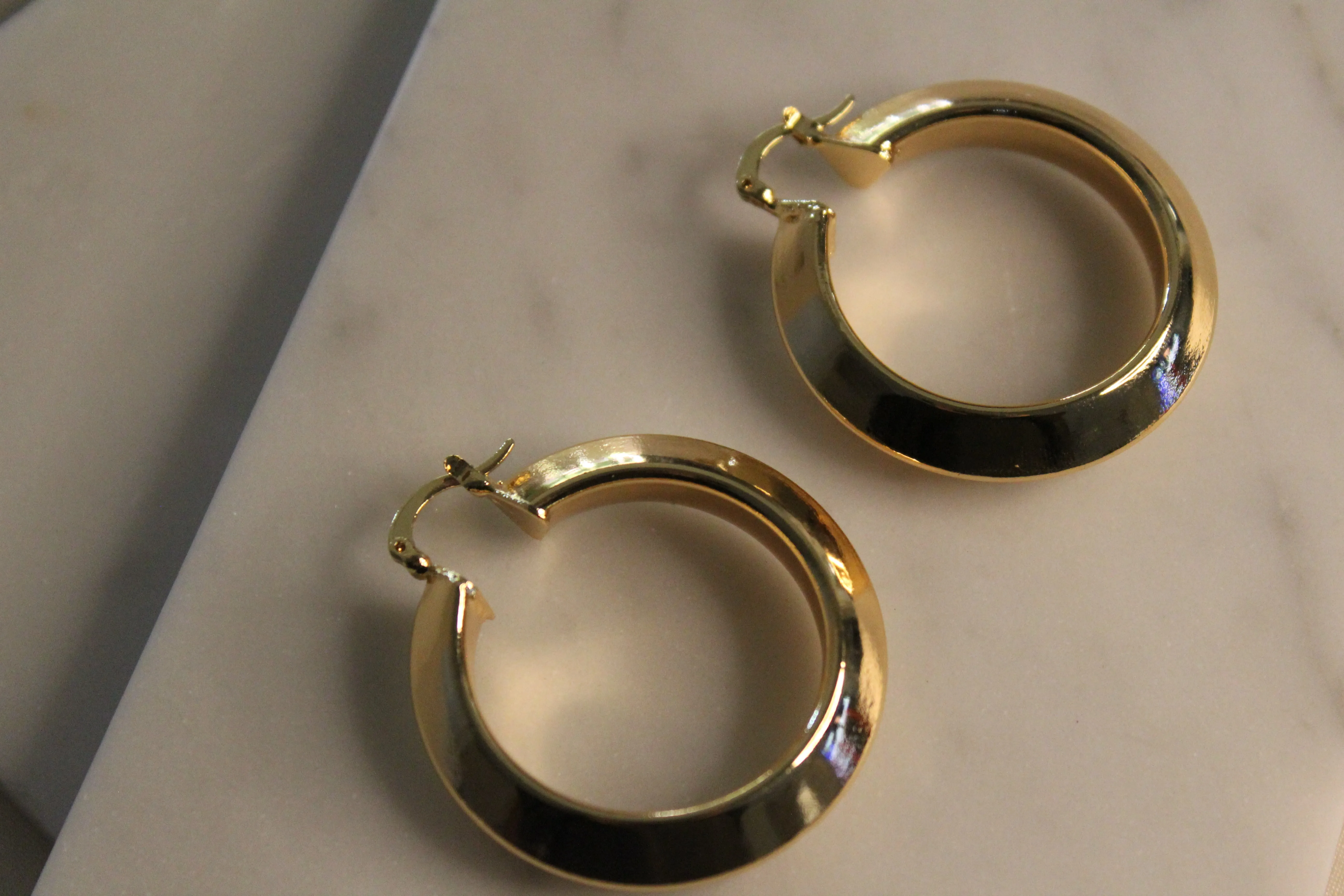 Lena Hoops