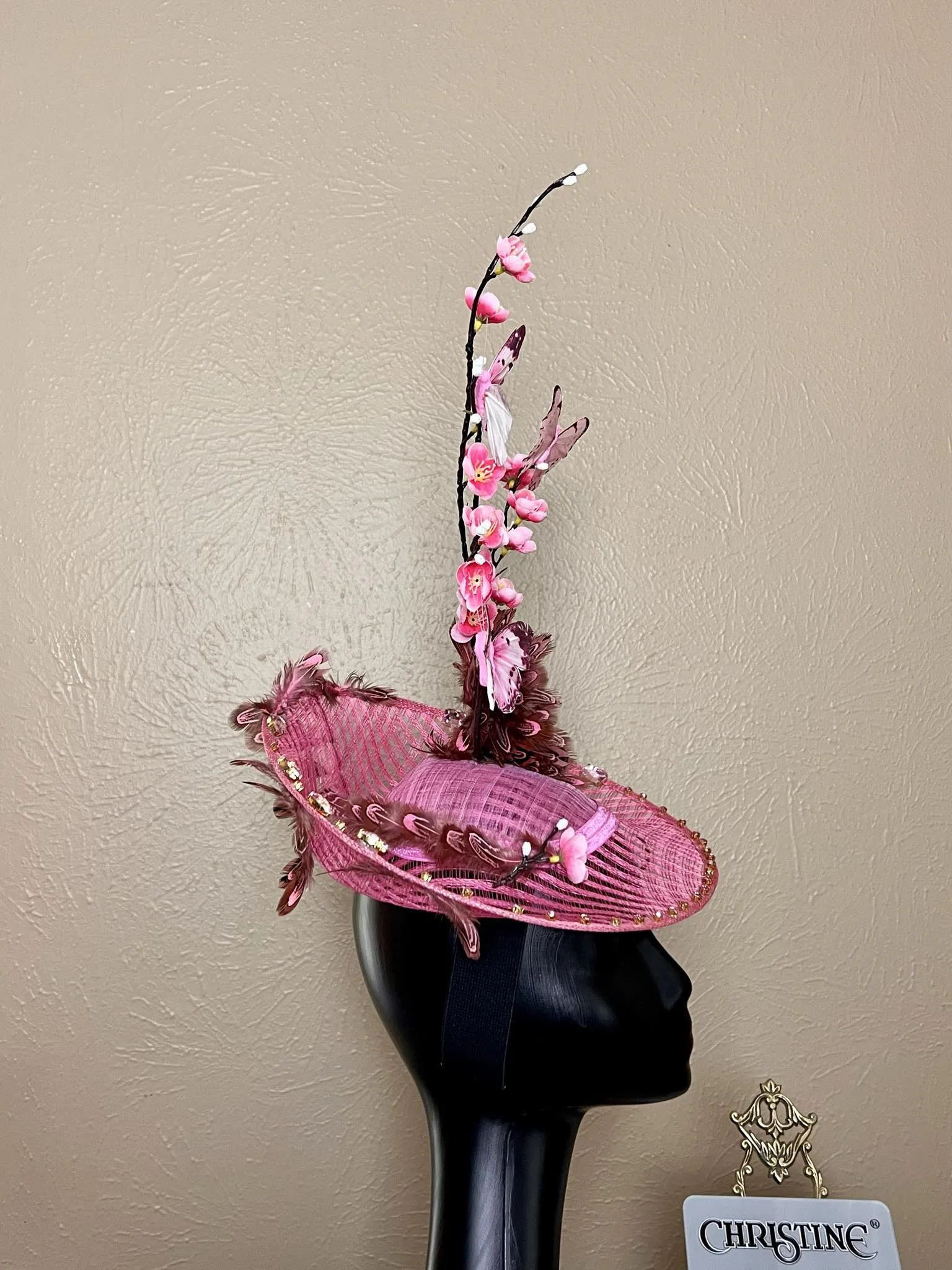Pink crown hat