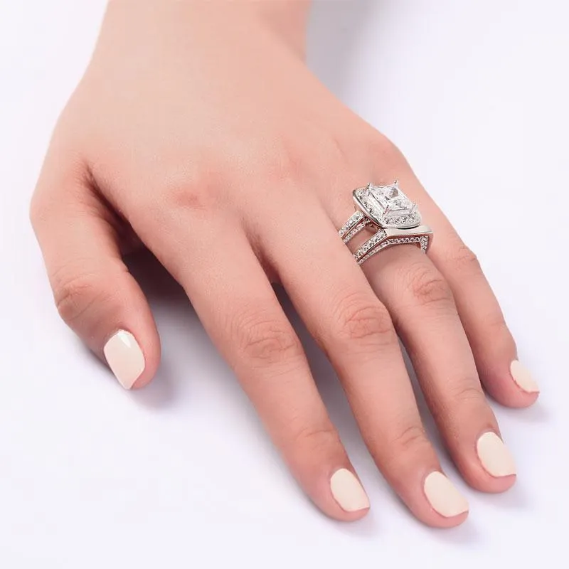 Vintage Style 2 Carat Simulated Diamond  Sterling 925 Silver 2-Pc Bridal Wedding Engagement Ring Set